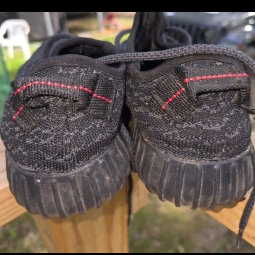 Men's tennis shoes size 8 black shoes - Picture 6 of 9